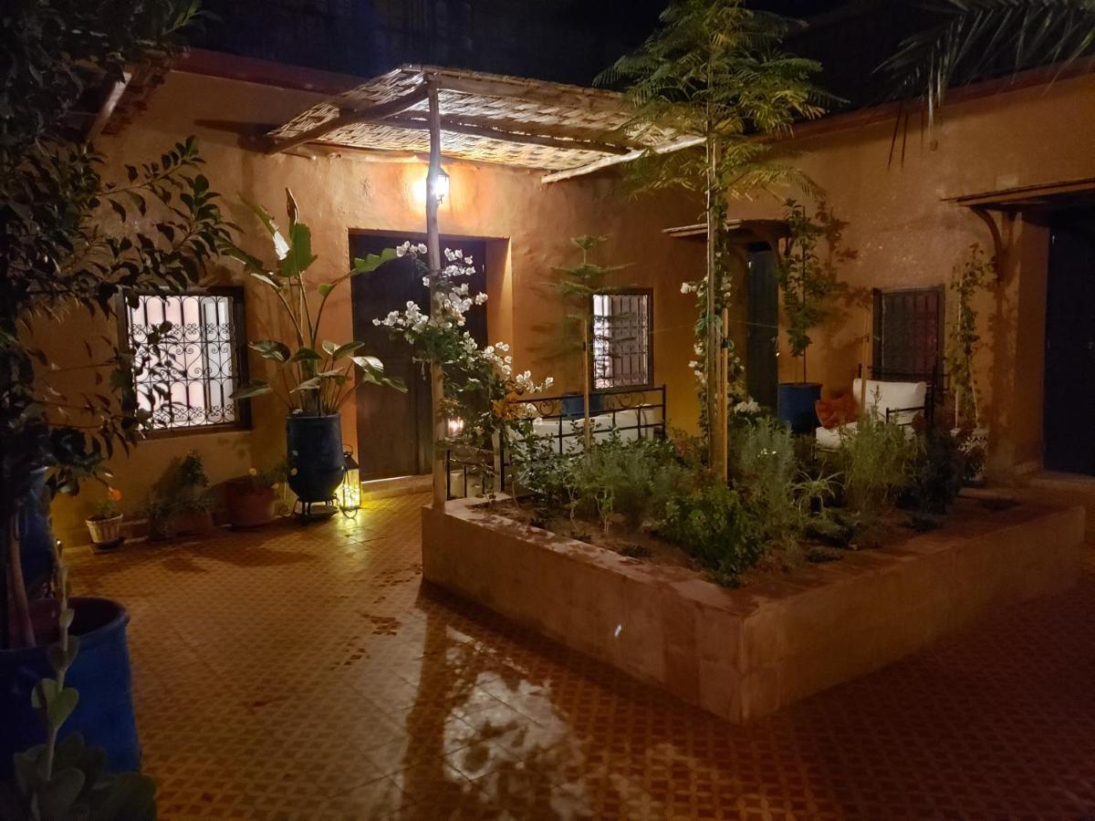 Riad Hanan Uarzazate Exterior foto